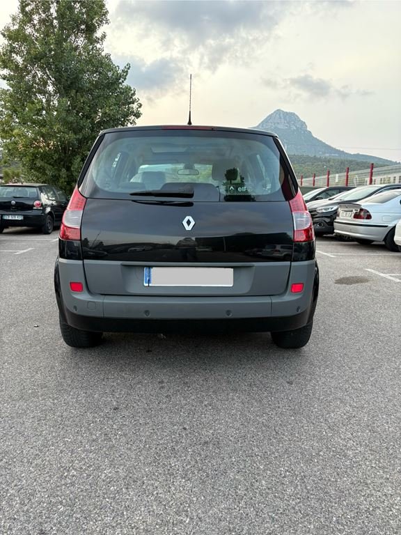 Renault Scénic - Photo 11