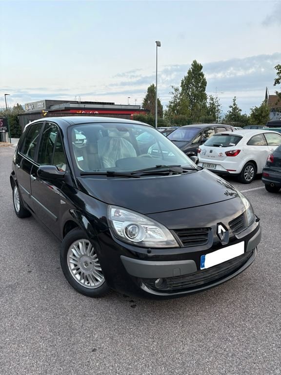 Renault Scénic - Photo 3
