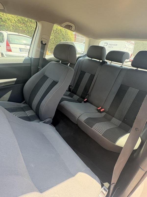 Volkswagen Polo - Photo 19