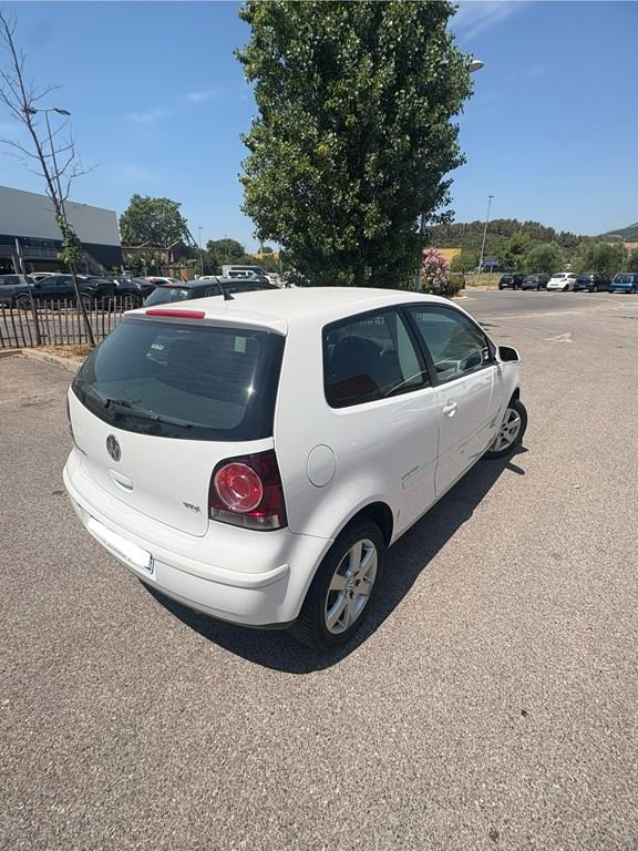 Volkswagen Polo - Photo 8