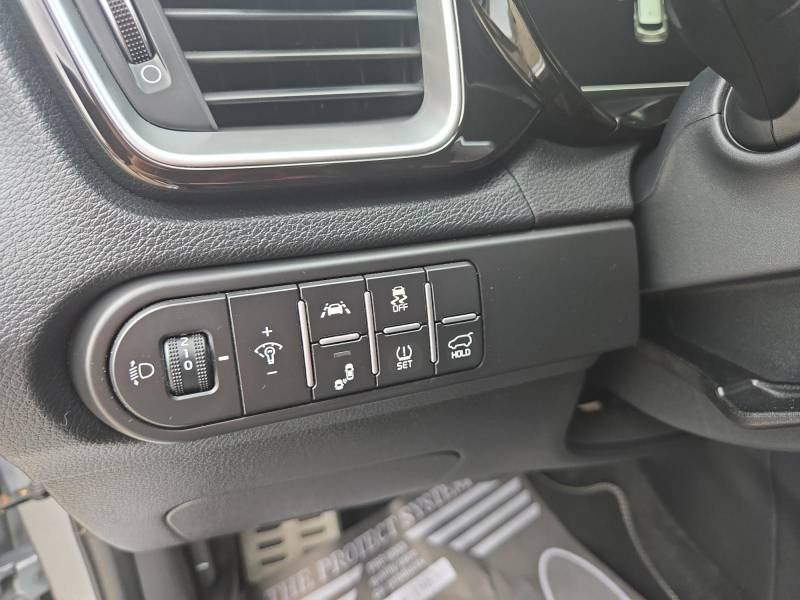 Kia ProCeed - Photo 28
