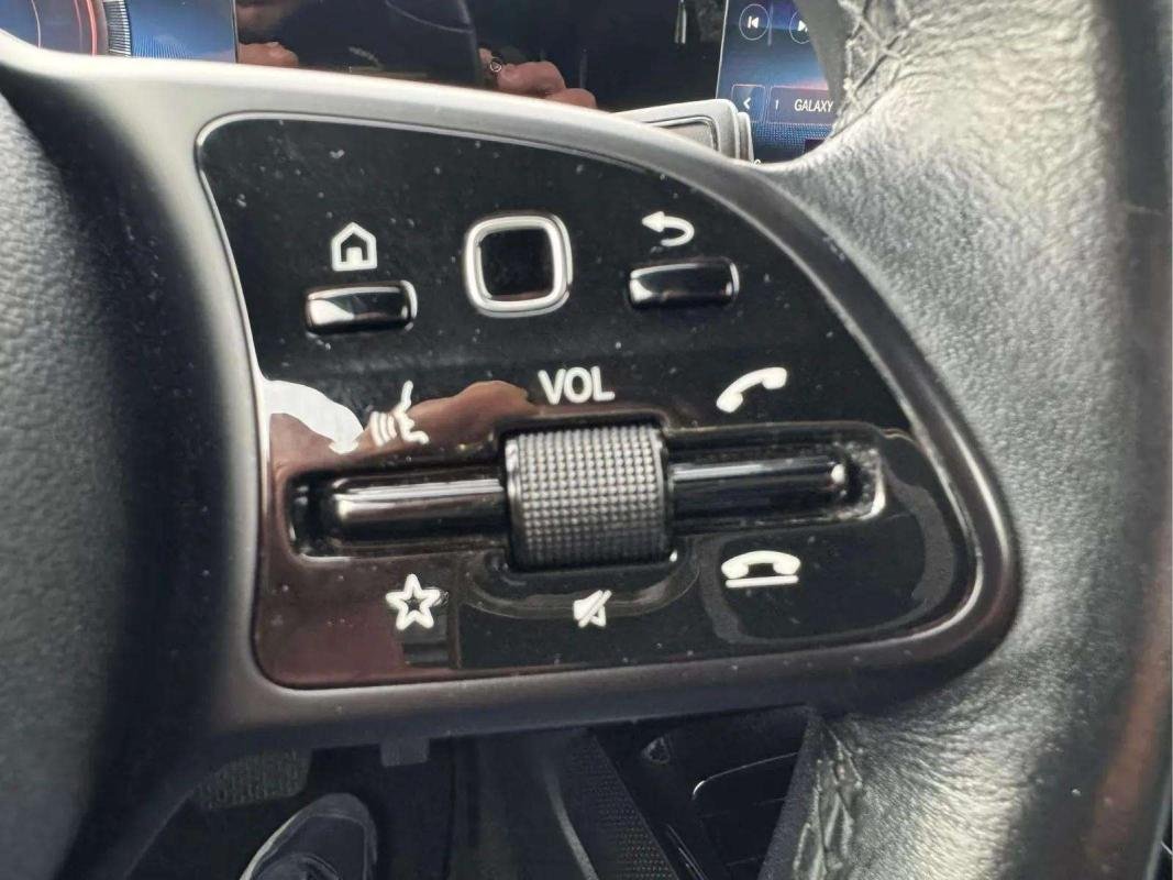 Mercedes GLB - Photo 13