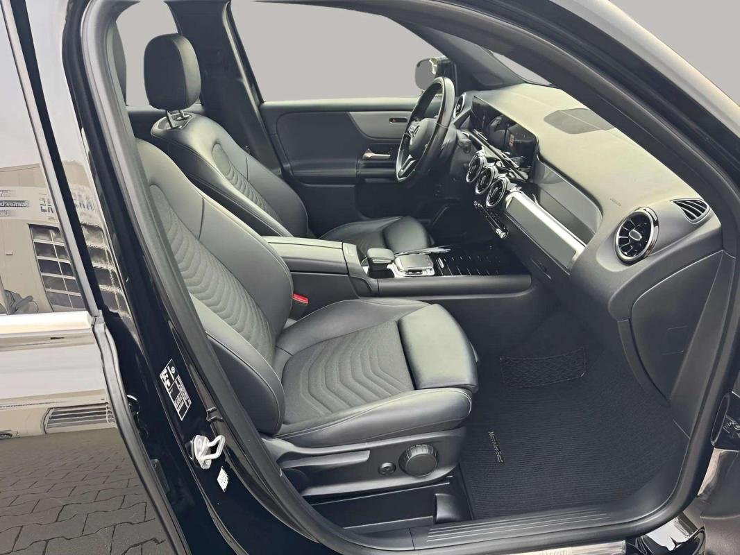 Mercedes GLB - Photo 9