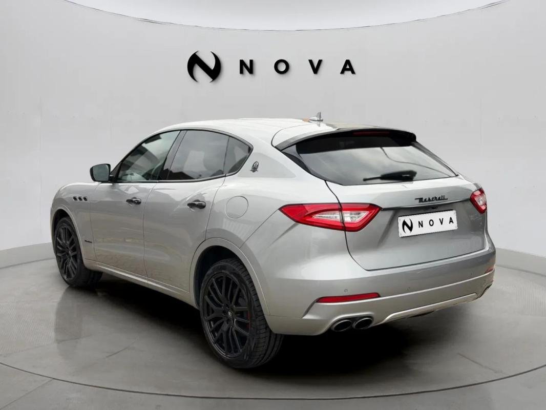 Maserati Levante - Photo 2