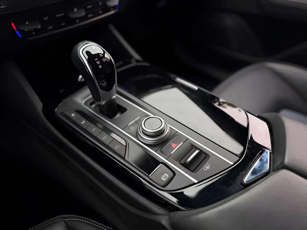 Maserati Levante - Photo 10