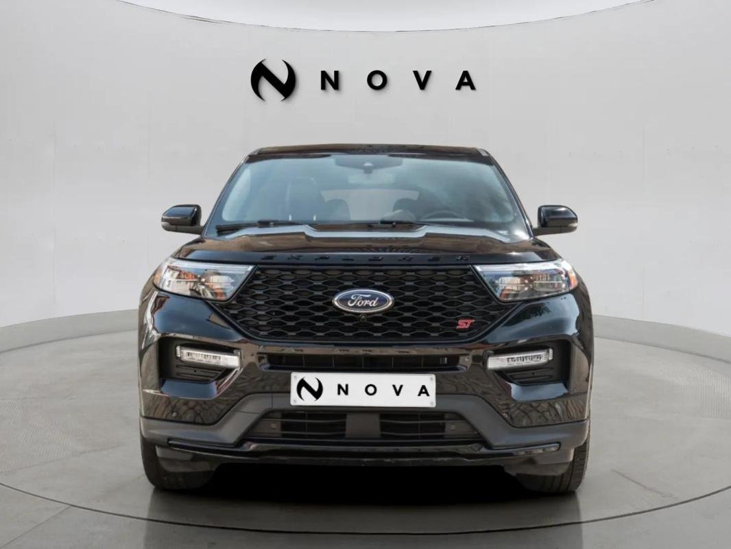 Ford Explorer - Photo 6