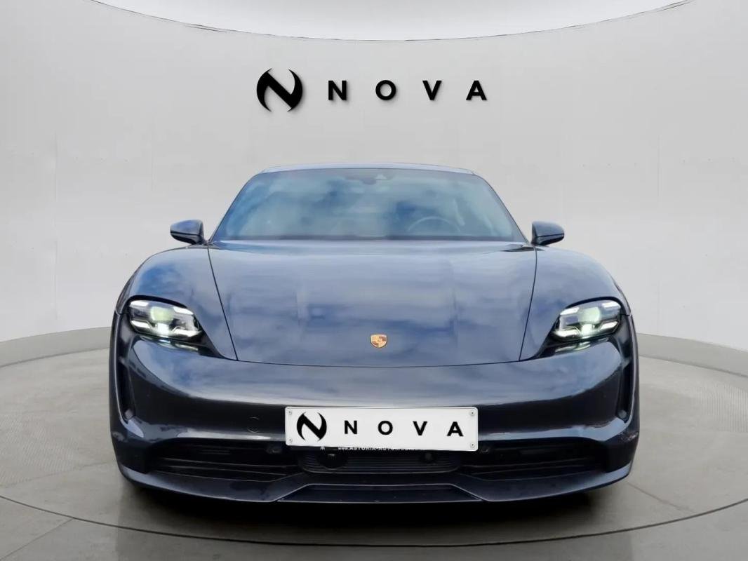 Porsche taycan - Photo 8