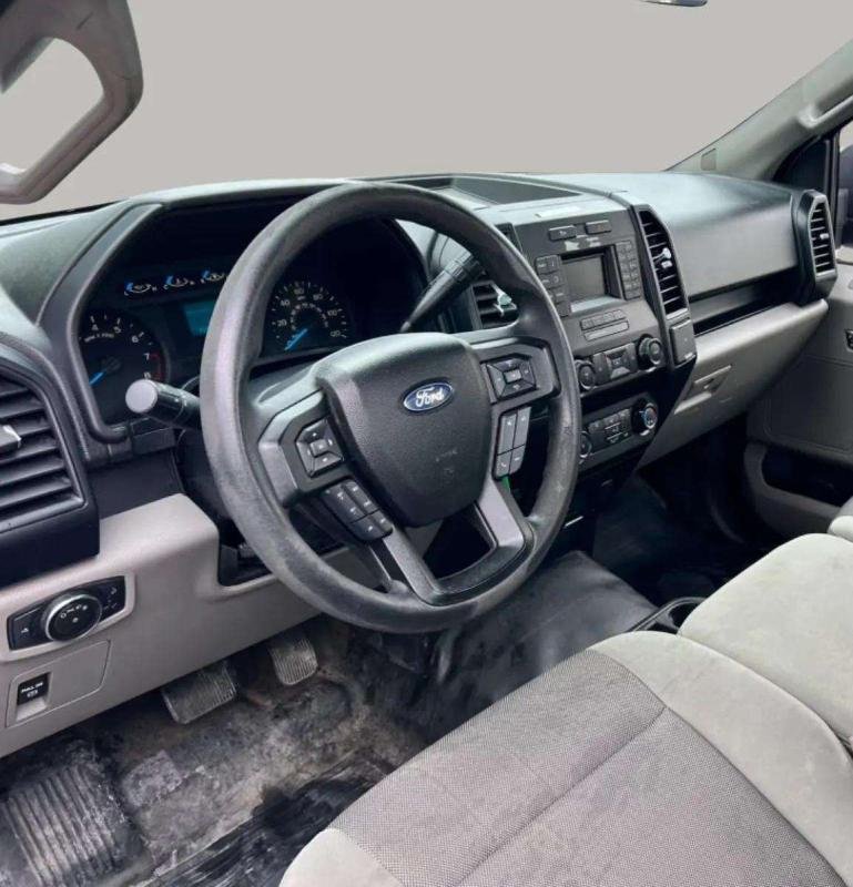Ford F 150 - Photo 5