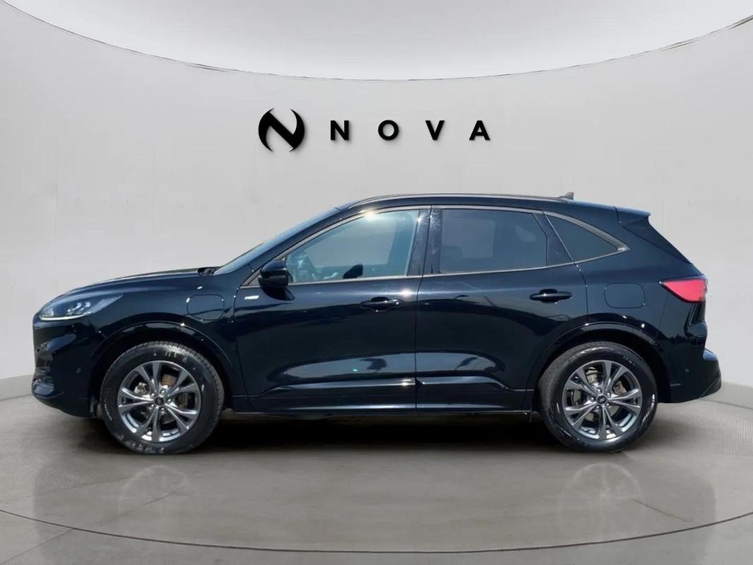 Ford Kuga - Photo 2