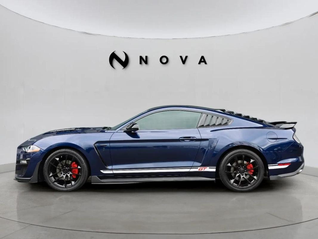 Ford Mustang - Photo 2