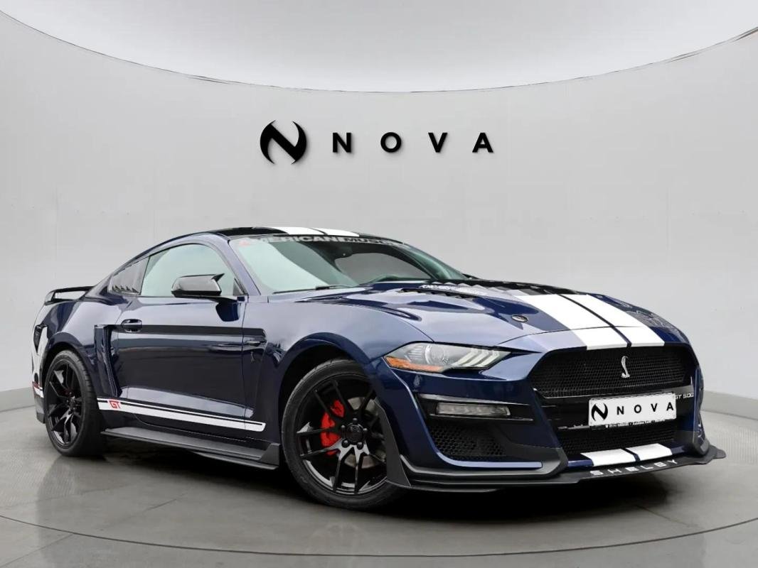 Ford Mustang - Photo 6