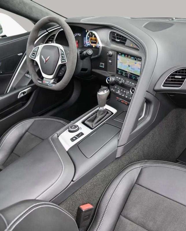 Corvette Stingray C7 - Photo 9