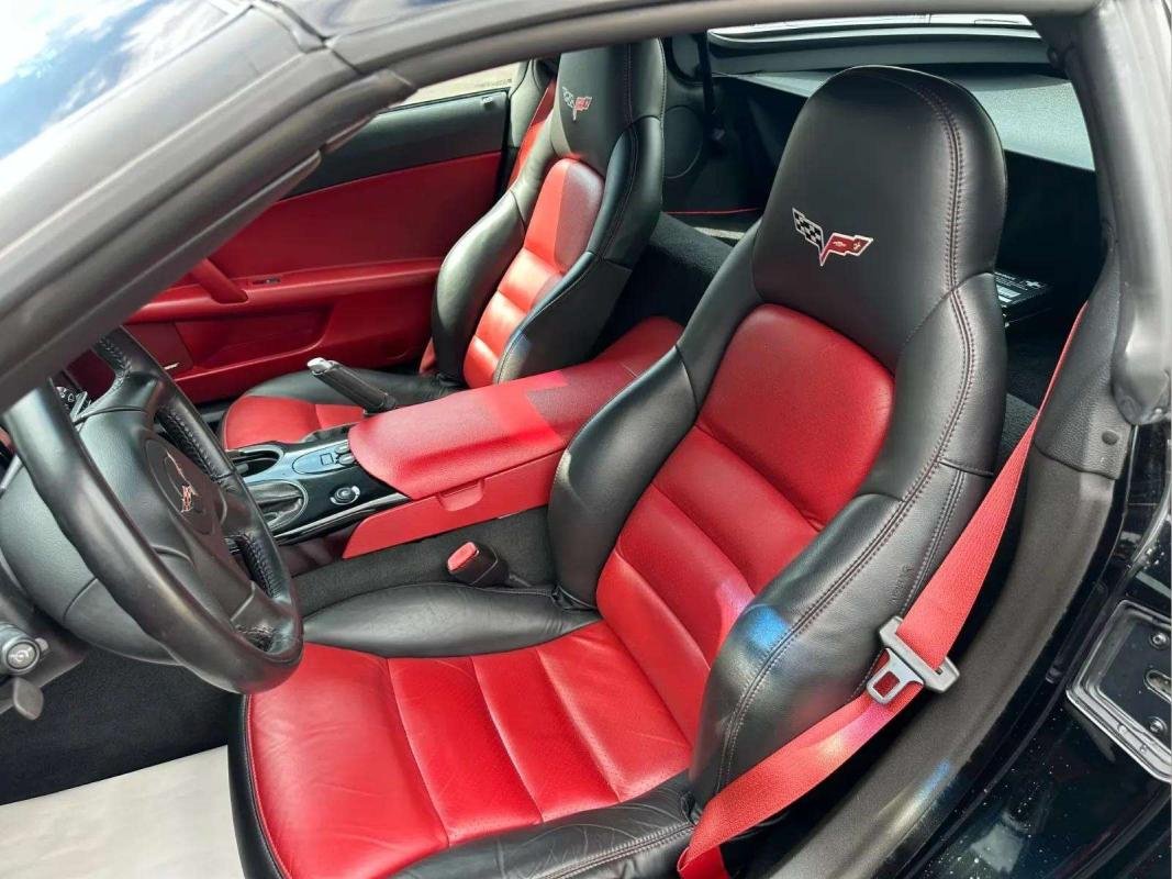 Corvette C6 - Photo 7