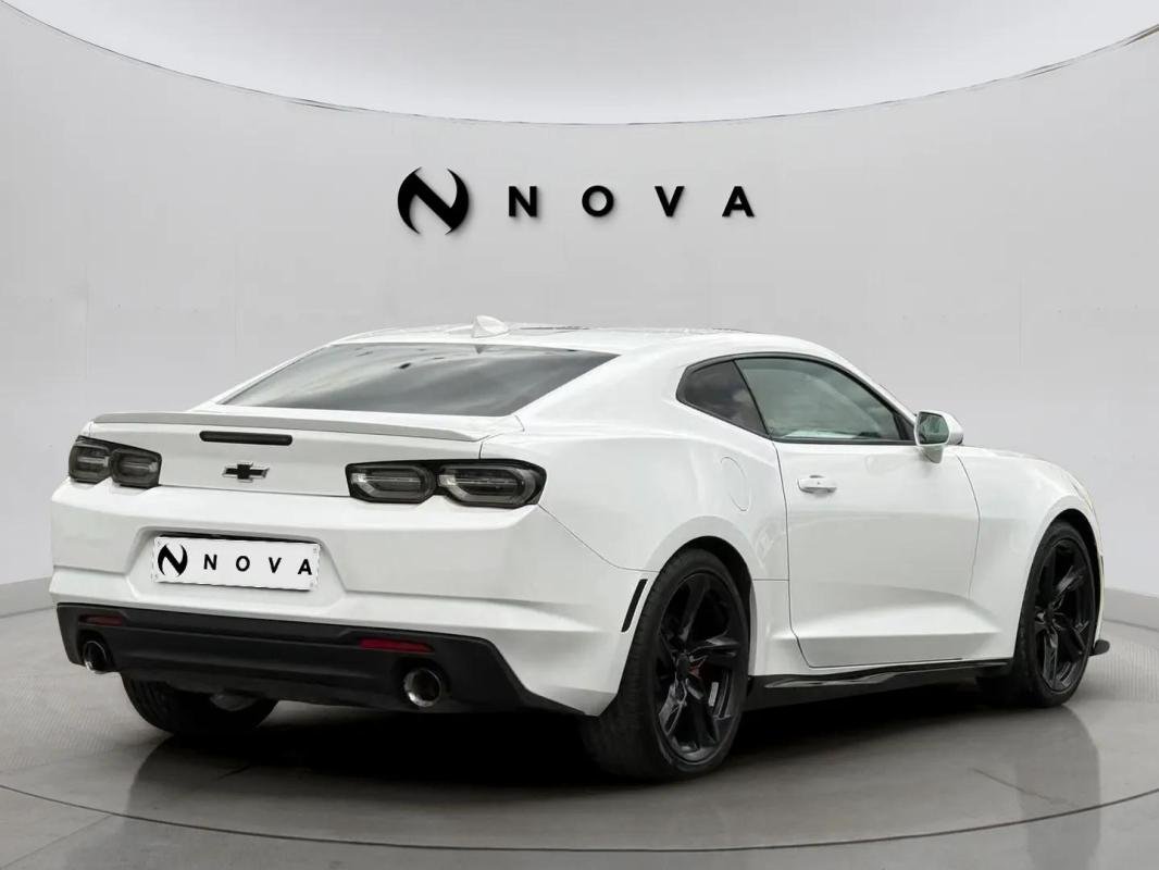 Chevrolet Camaro - Photo 5