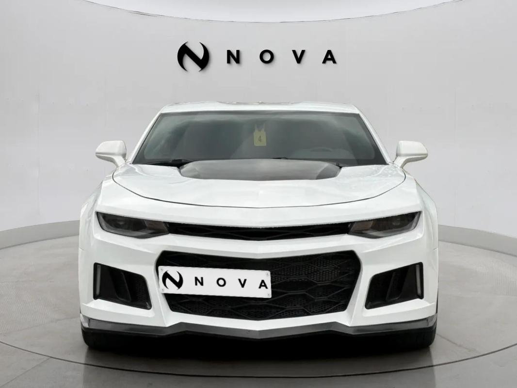 Chevrolet Camaro - Photo 8