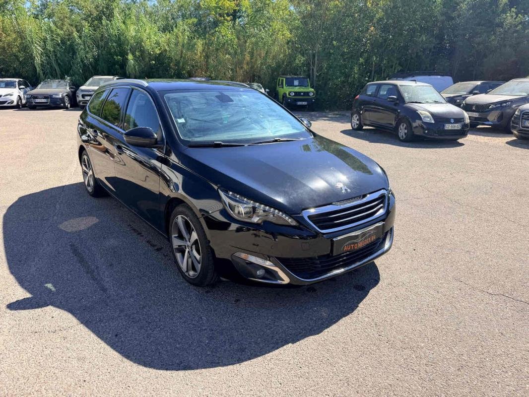 Peugeot 308 SW - Photo 3