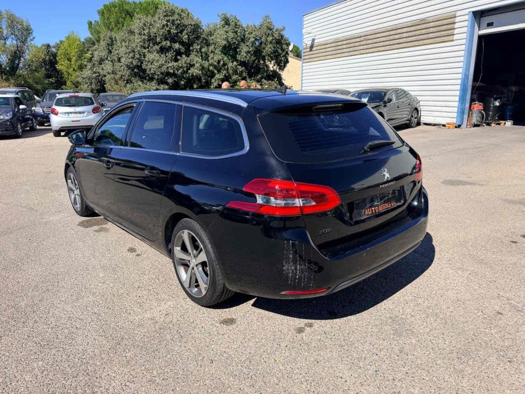 Peugeot 308 SW - Photo 4