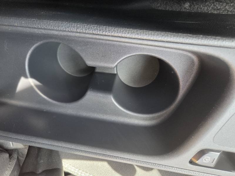 Toyota Yaris - Photo 24