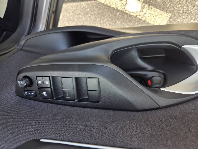 Toyota Yaris - Photo 26