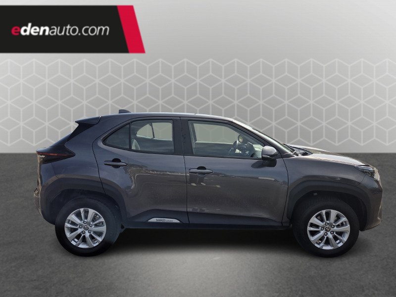 Toyota Yaris - Photo 6