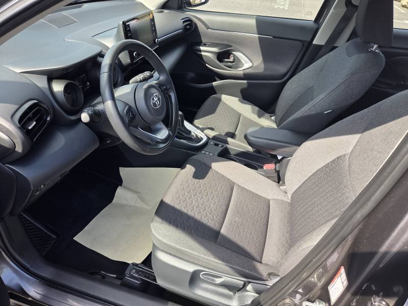 Toyota Yaris - Photo 10