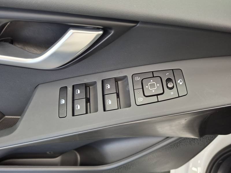 Kia Niro - Photo 34