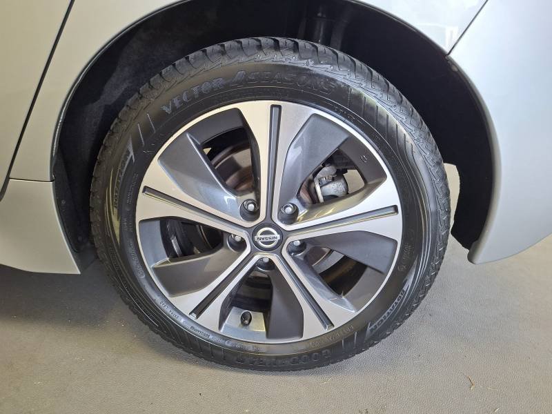 Nissan Leaf - Photo 33