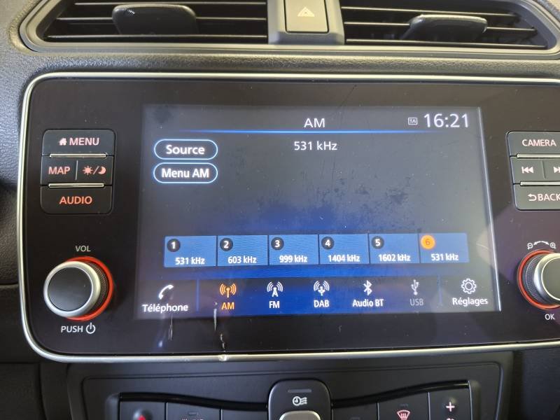 Nissan Leaf - Photo 8
