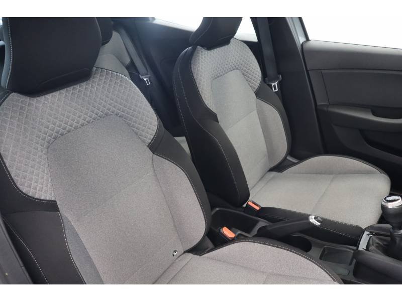 Renault Clio - Photo 32
