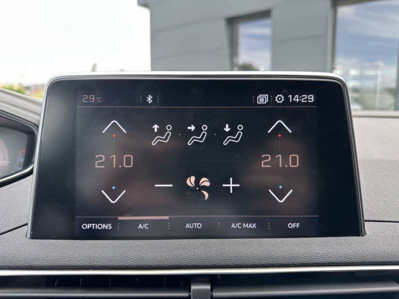 Peugeot 5008 - Photo 24