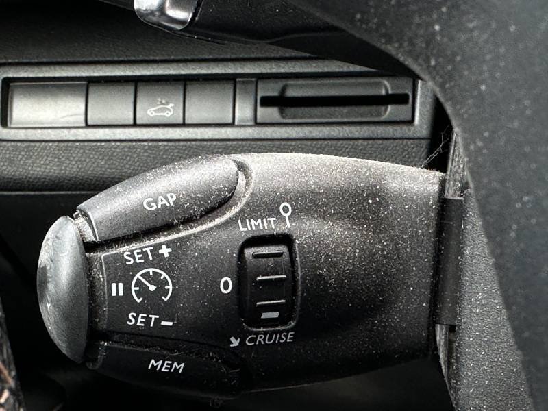 Peugeot 5008 - Photo 31