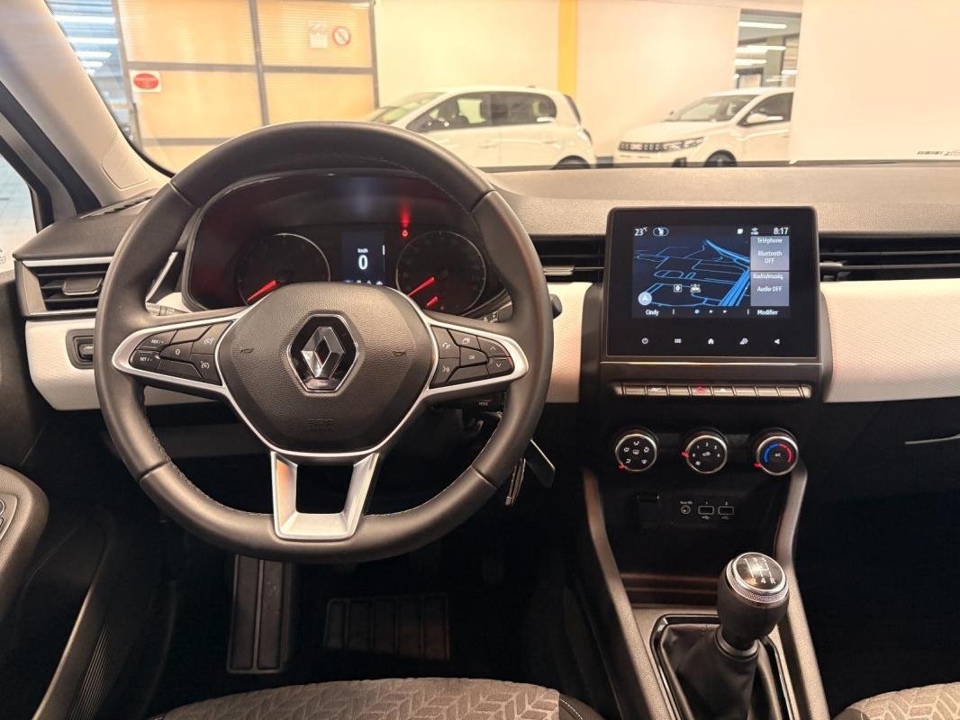 Renault Clio - Photo 11