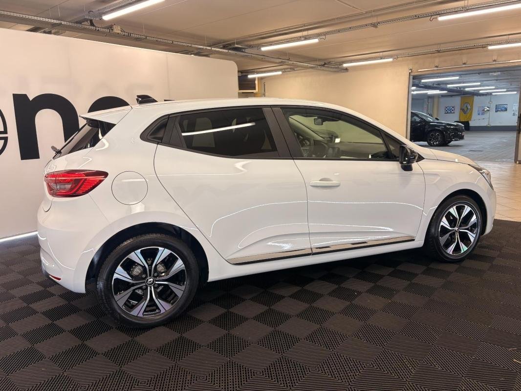 Renault Clio - Photo 4