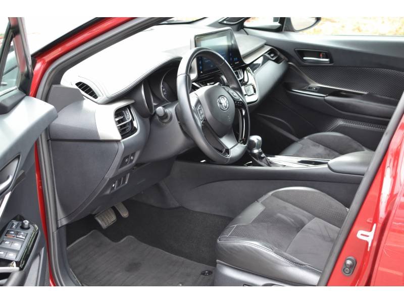 Toyota C-HR - Photo 13