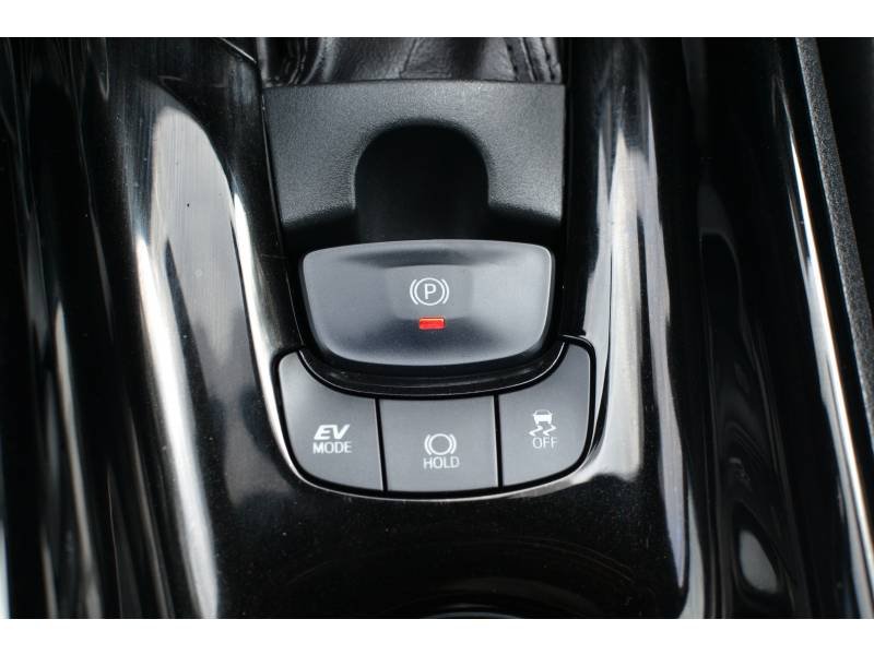 Toyota C-HR - Photo 18
