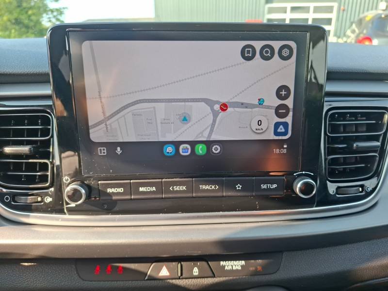 Kia Rio - Photo 13