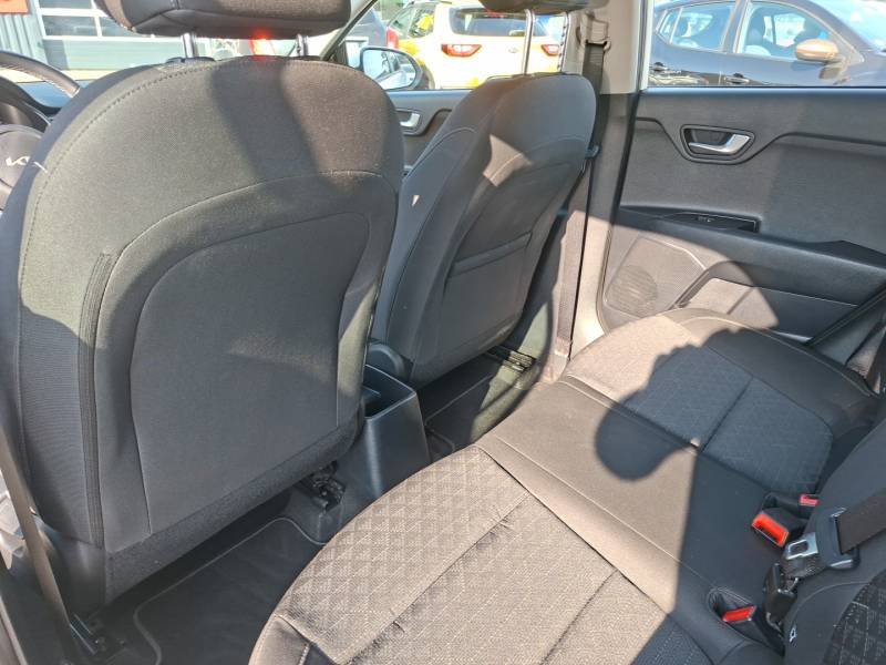 Kia Rio - Photo 20