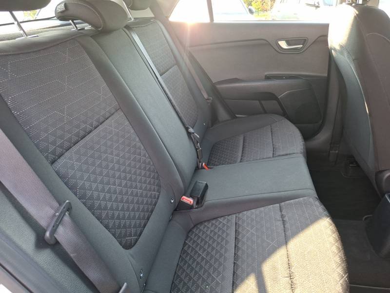 Kia Rio - Photo 25