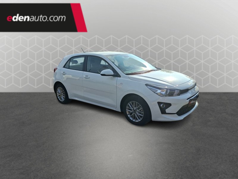 Kia Rio - Photo 7