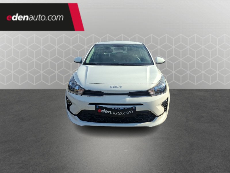 Kia Rio - Photo 8