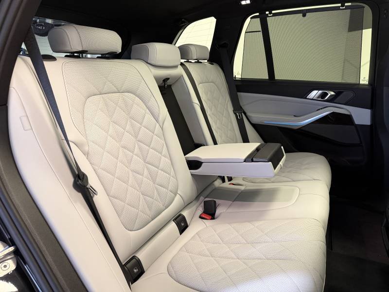 BMW X5 - Photo 16