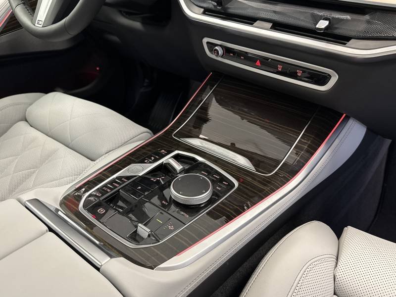 BMW X5 - Photo 48