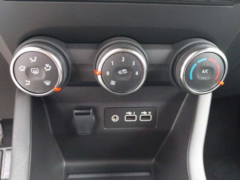 Renault Clio - Photo 27