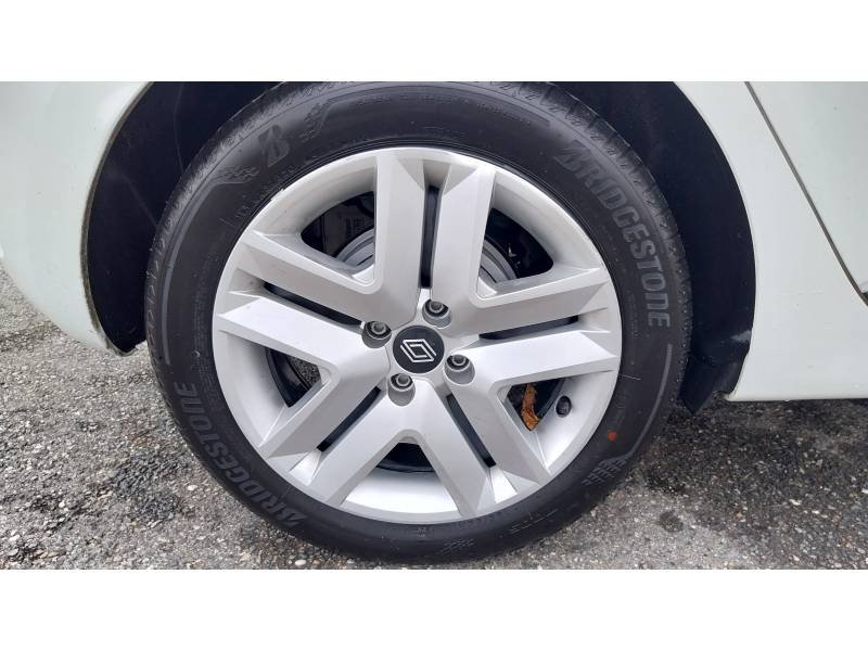 Renault Clio - Photo 16
