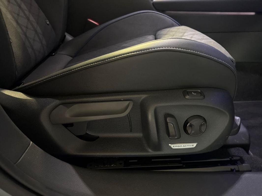 Volkswagen Passat - Photo 15