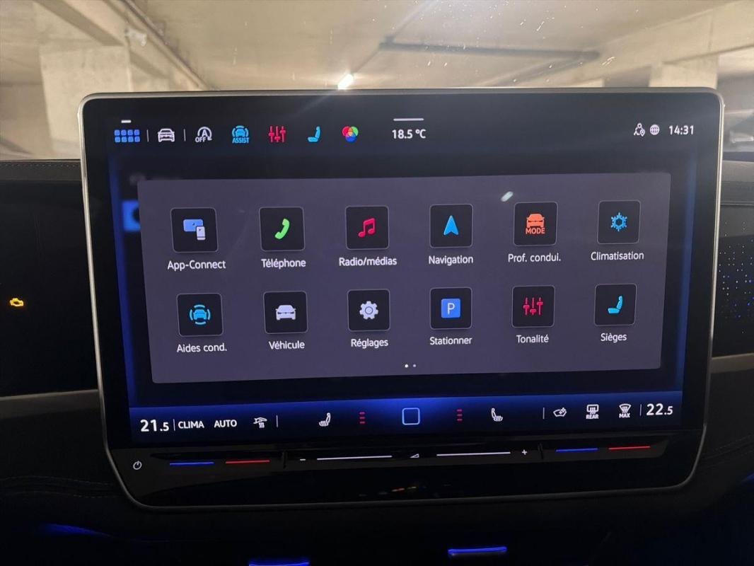 Volkswagen Passat - Photo 17