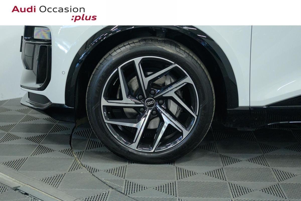 Audi q6 e-tron - Photo 17