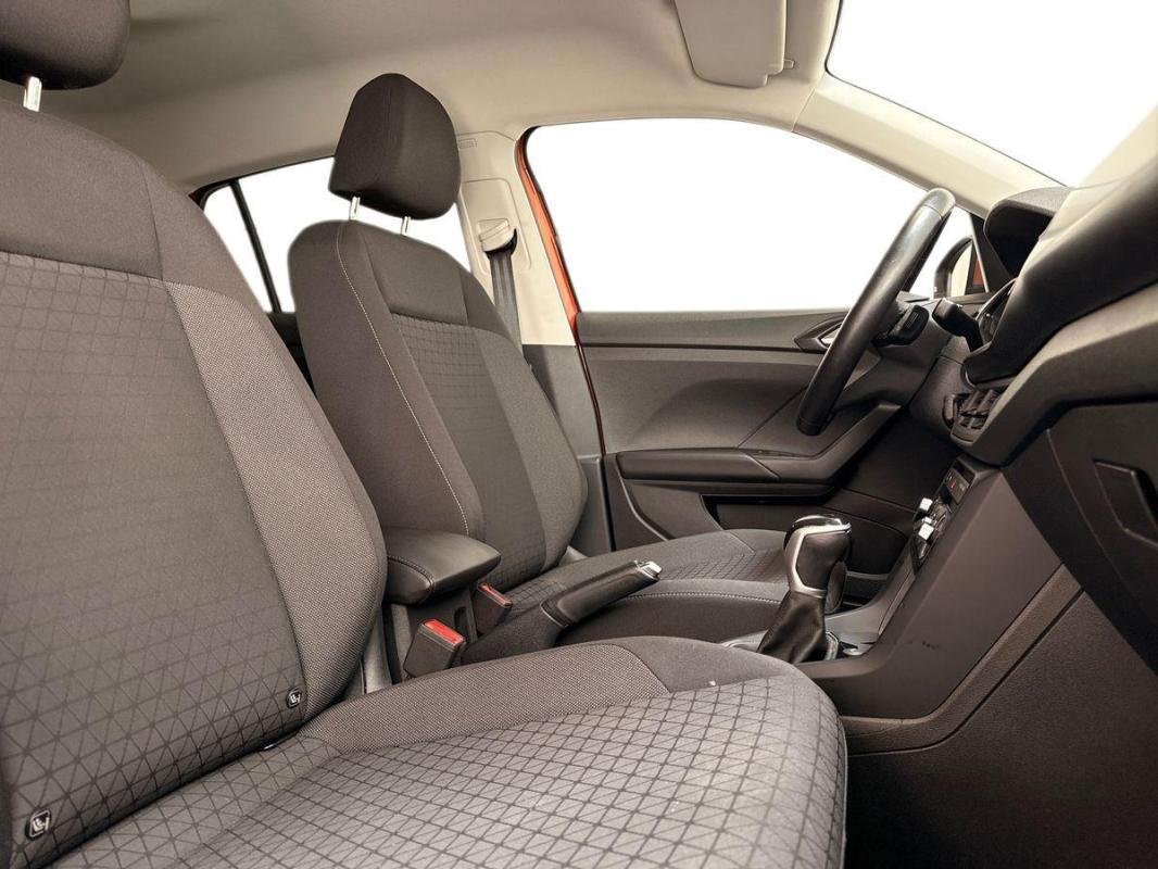 Volkswagen T-Cross - Photo 13