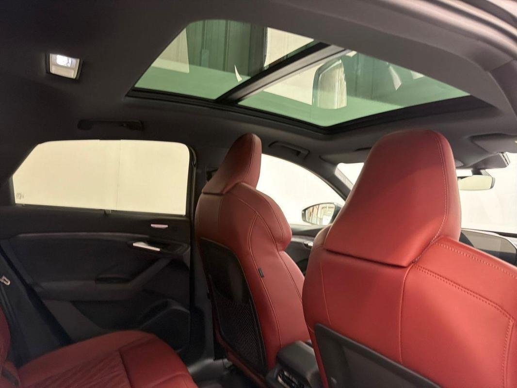 Audi SQ6 e-tron - Photo 36