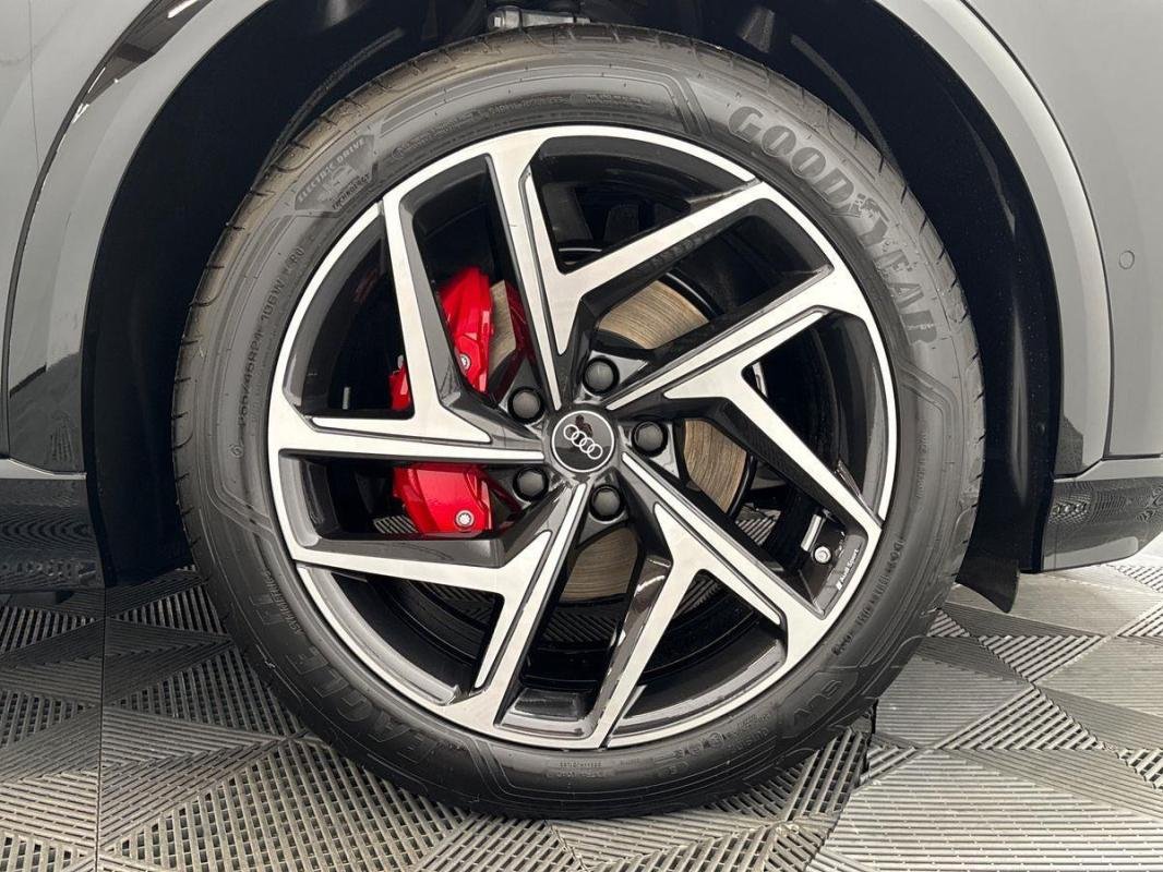 Audi q6 e-tron - Photo 29